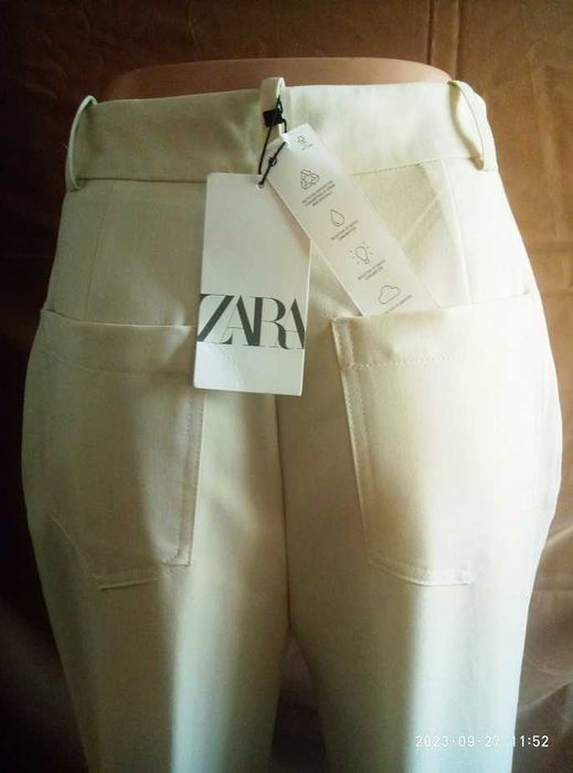 Штани  ZARA незмінна класика