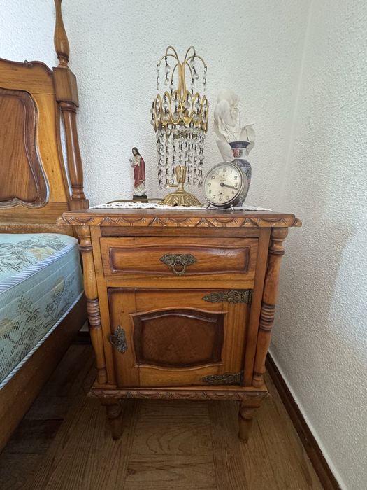 Conjunto de móveis para quarto casal