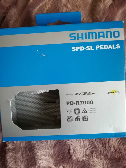 Tarmac + koła karbonowe