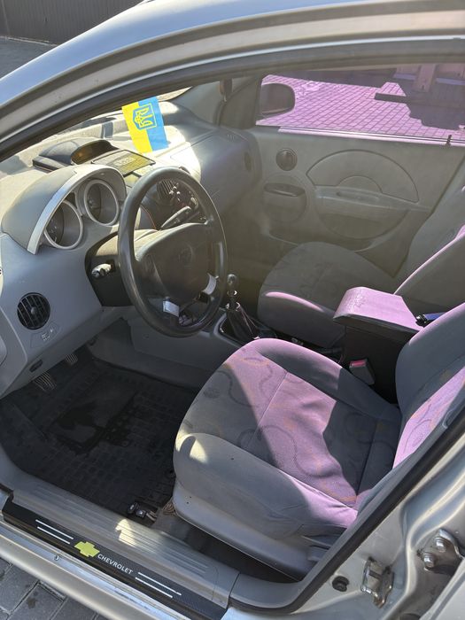 Продам автомобіль Chevrolet Aveo 2005