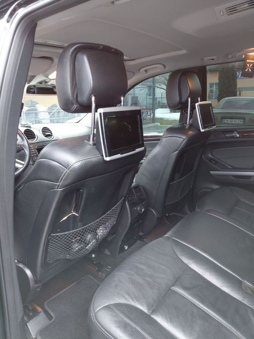 Продам  хороший Mercedes GL 550