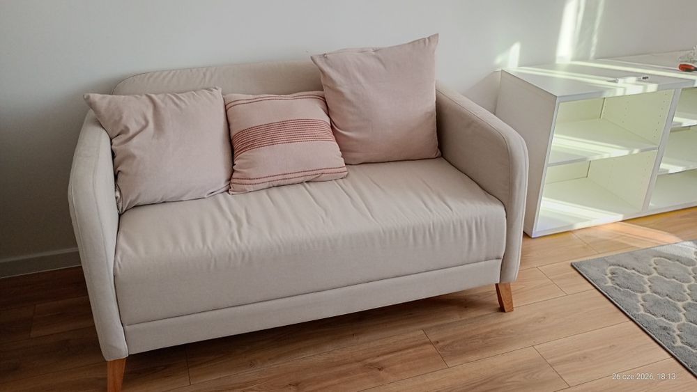 Sofa dwuosobowa - mało używana