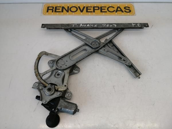 Elevador vidros frente direito TOYOTA Auris Hatchback (_E15_)