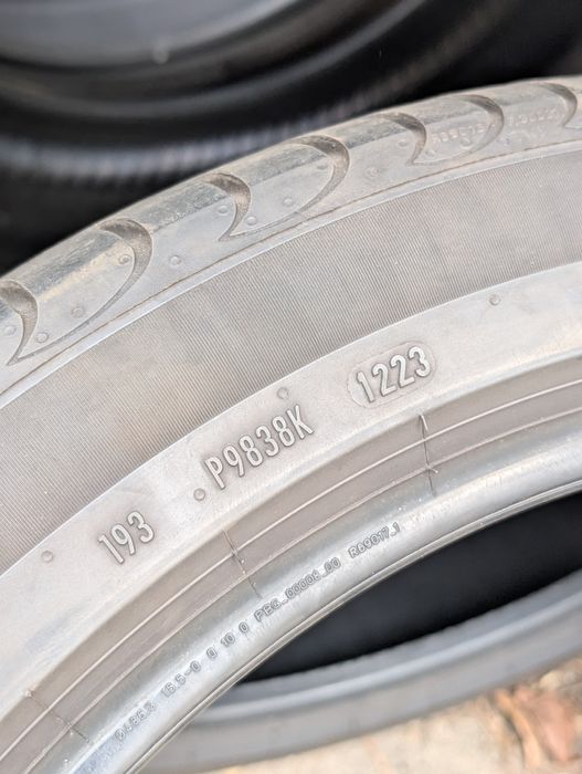 235/45/19 Pirelli Powergy komplet