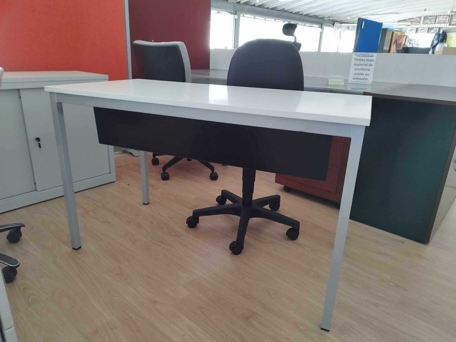 Secretária Fluxo R724 com 120×60