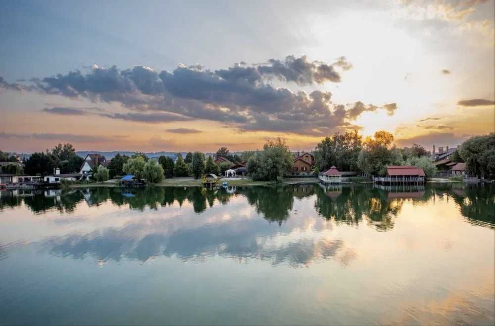 Люксовий ПРЕМІУМ котедж в закритому котеджному містечку в с. Романків.