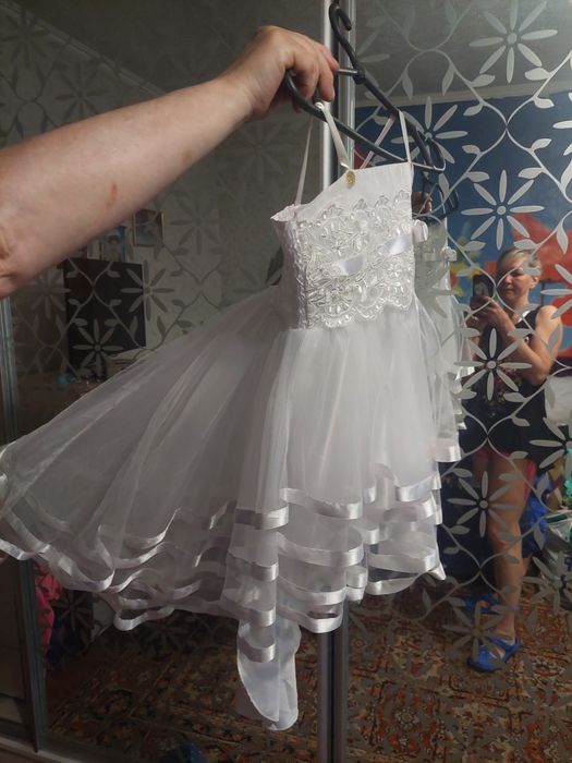 Платье нарядное для девочки