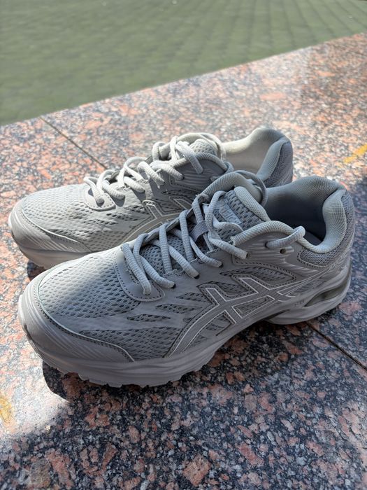 Кросівки Asics чрловічі