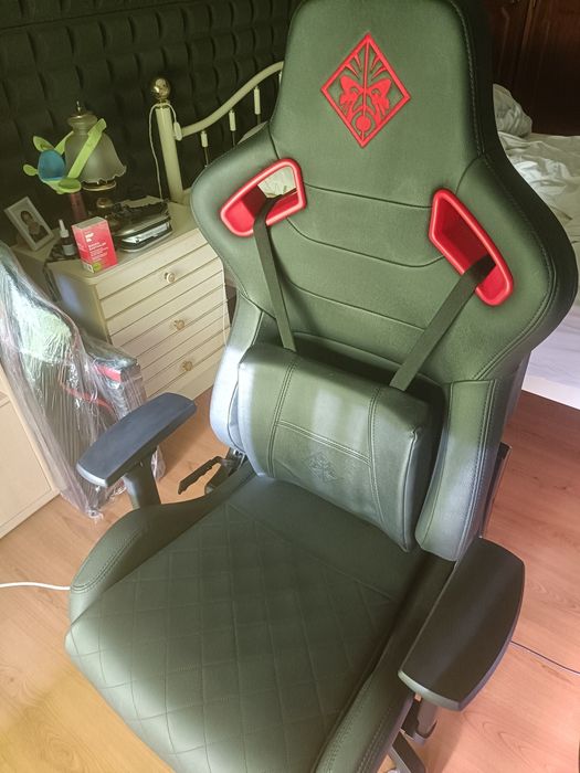 Cadeira gaming Omen Citadel