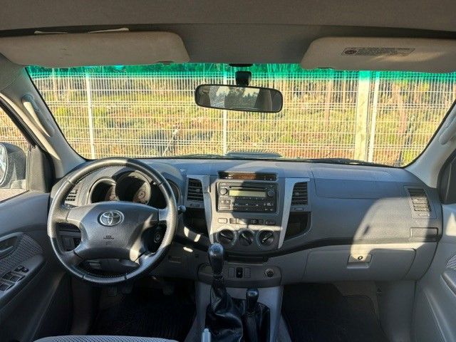 Toyota Hilux 3.0 D-4D CD Tracker