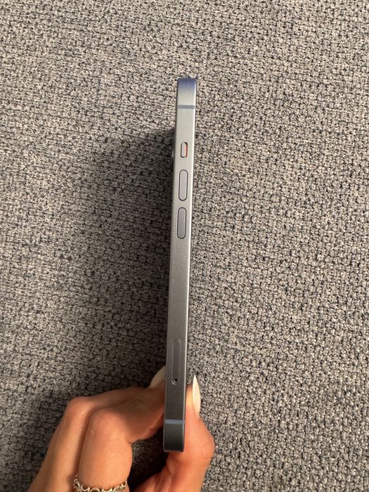 Iphone 14 niebieski 256 GB