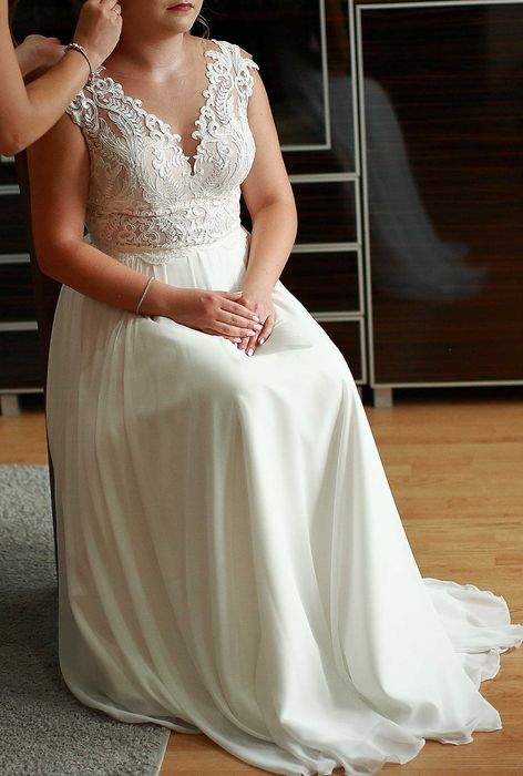 Suknia ślubna sprzedam!