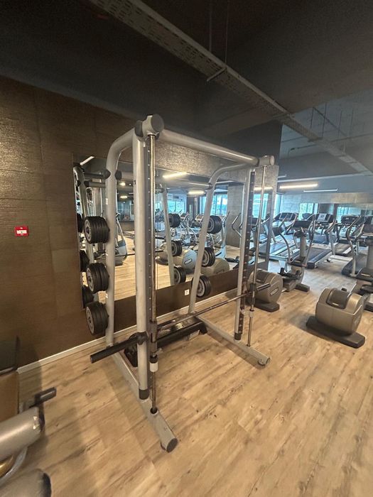 Ginásio completo Technogym