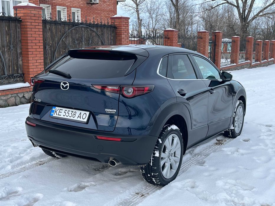 продам Mazda CX-30