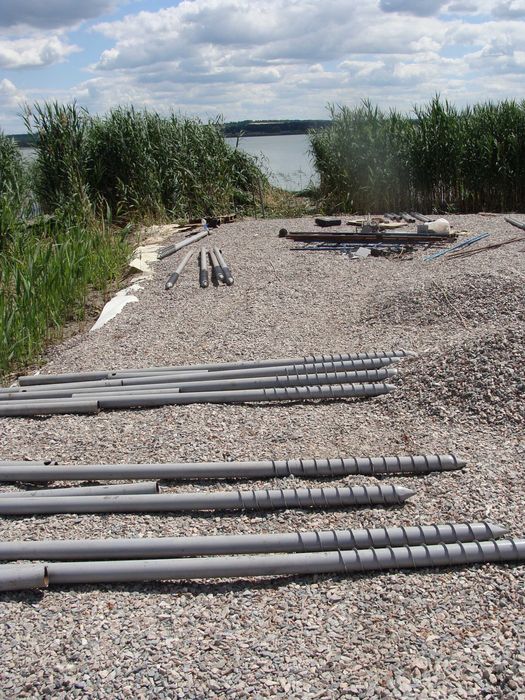 Винтовые сваи (гвинтові палі) для дома, терасы, забора, навеса