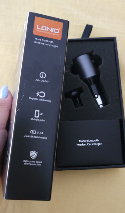 Carregador + Fone de Bluetooh