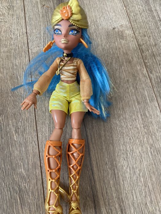 Monster High Straszysekrety Seria 2 Błyszcząca Cleo De Nile Zestaw