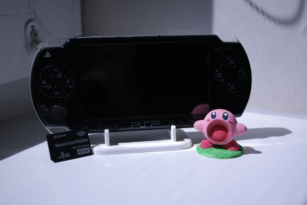 sony psp 2000 - купить игры и игровые приставки - Цена на OLX.ua