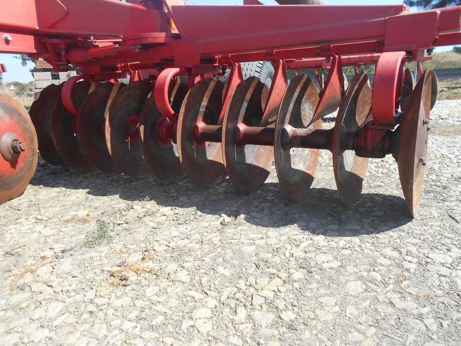 Grade Kverneland 40d com rolos