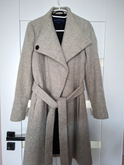 Płaszcz  damski 75% wełna