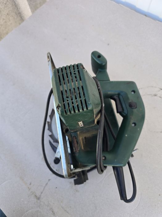 Piła najazdowa ręczna bosch 1000 W