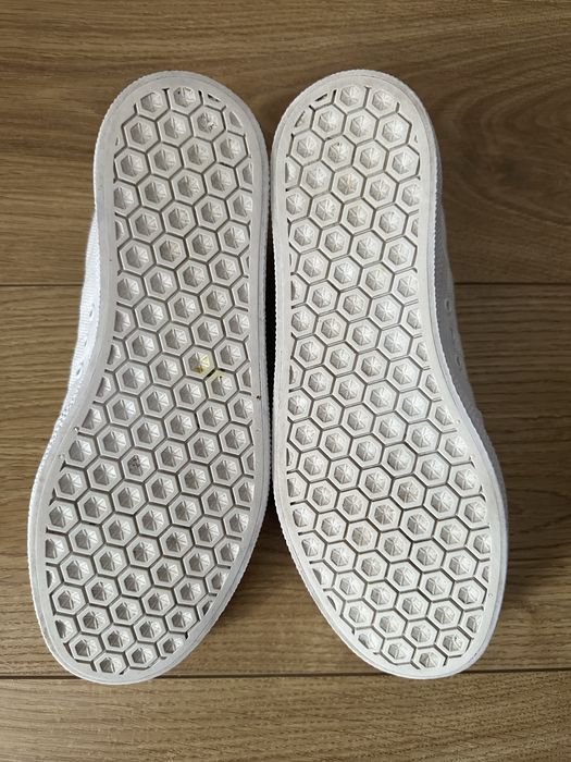 Кросівки  білі Adidas 3Mc