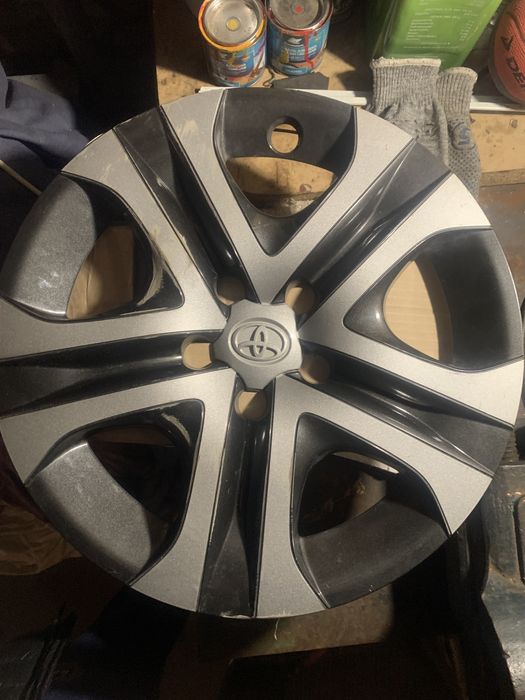Продам колпаки Рав 4  r17