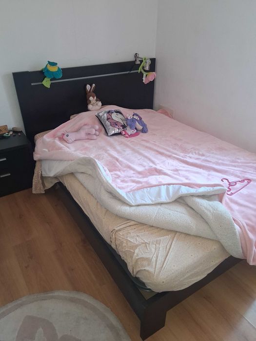 Móveis quarto, cama e cómoda