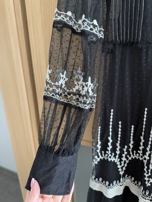 Koronkowa sukienka zara  boho falbanki