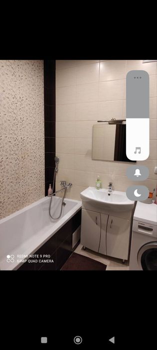 3 комнатная Сталинка с евроремонтом на Пионере. Без комиссии.