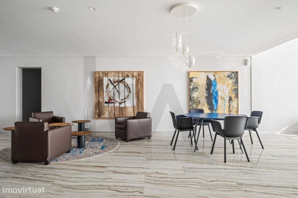 Apartamento T2 Edifício Madeira Palace Residences - Localizado Na Estr