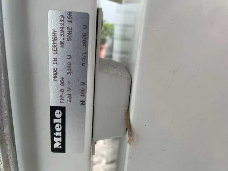 Calandra Miele B 864