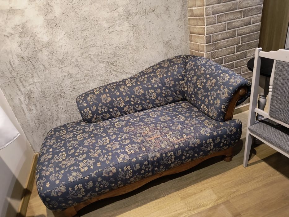 Kanapa szezlong sofa