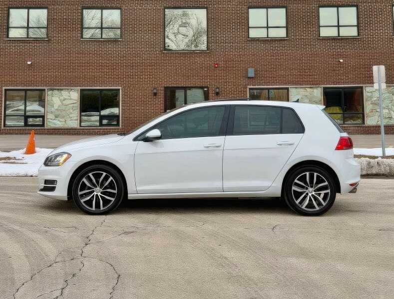 2015 Volkswagen Golf TSI SE