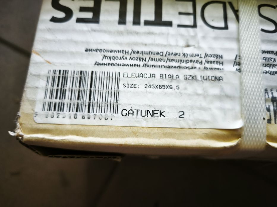 Płytki elewacja biała szkliwiona cerrad gatunek 2