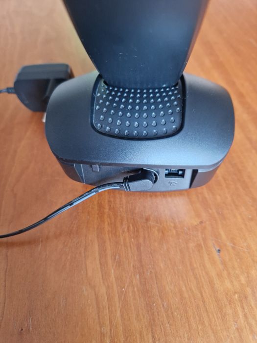 Telefone fixo "AEG Neo 100", com pilhas recarregáveis novas.