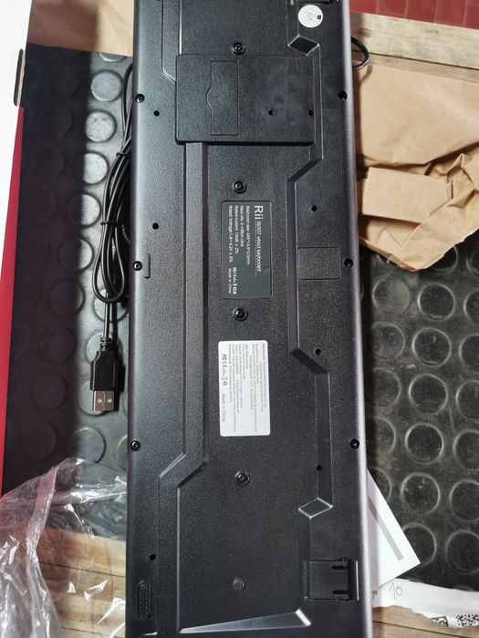 PC keyboard...64284558004481121