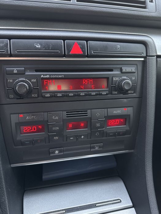 Audi A4 1.6 versao Sport- gasolina / Gpl