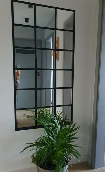 Nowe Lustra Szklane