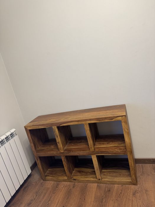 Estante cubo madeira