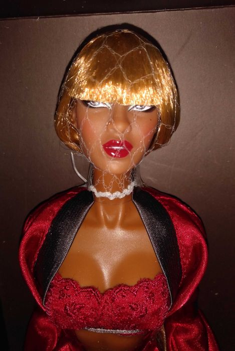 Lalka Adele Makeda Glamour To Go Fashion Royalty Słupsk •