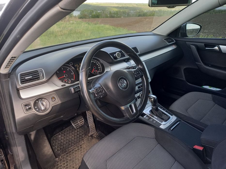 Volkswagen Passat B7 Alltrack / пассат б7 2.0  дизель 4х4