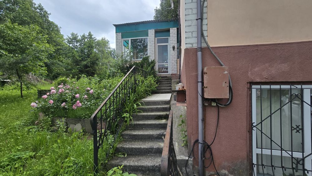 Продаж будинку с.Зарічани