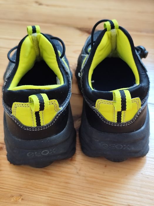 Buty Geox dziecięce chłopięce sportowe sneakersy J Spheritt B. B