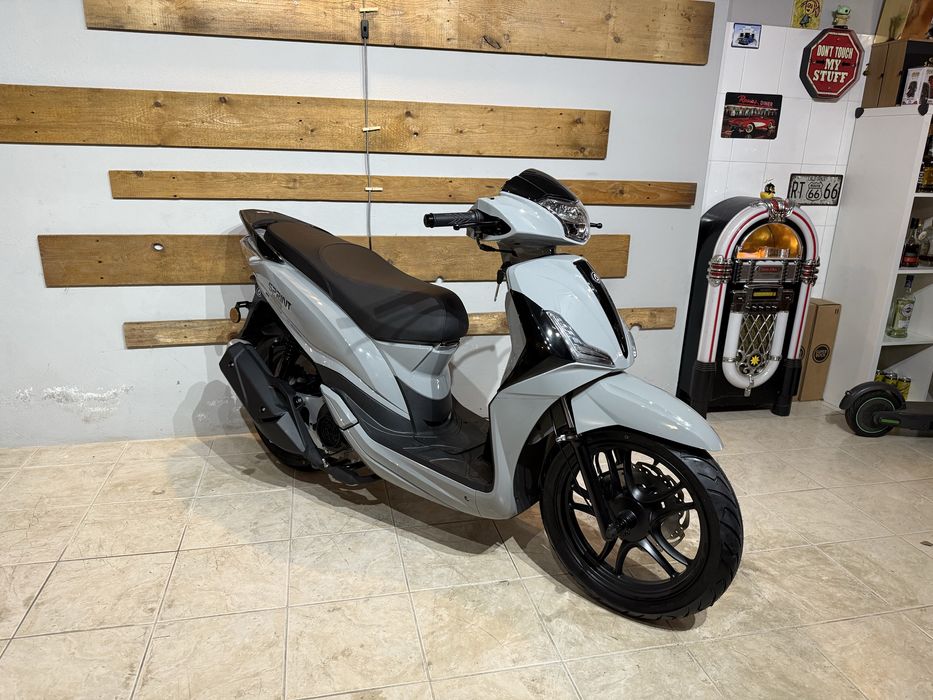 Scooter Atac Sprint de serviço