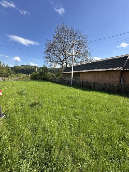 Продам ділянку 40 соток з будиноком