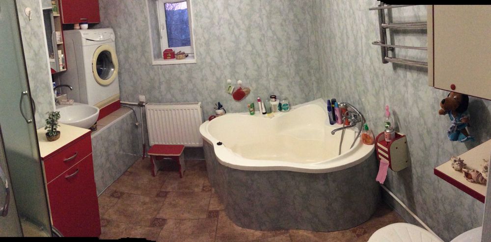 Продам реальный дом на пр.О.Поля (к-т Игрушек)