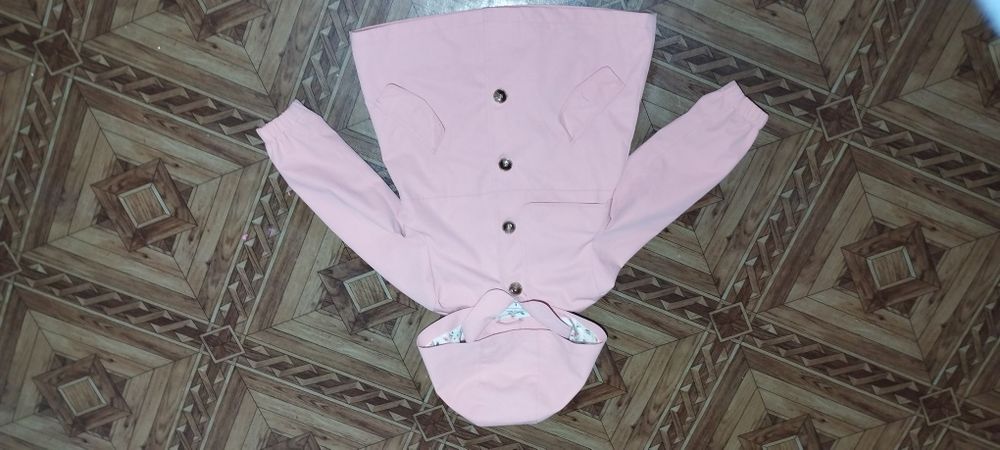 Курточка для дівчинки 98-104 см пальтечко рожеве