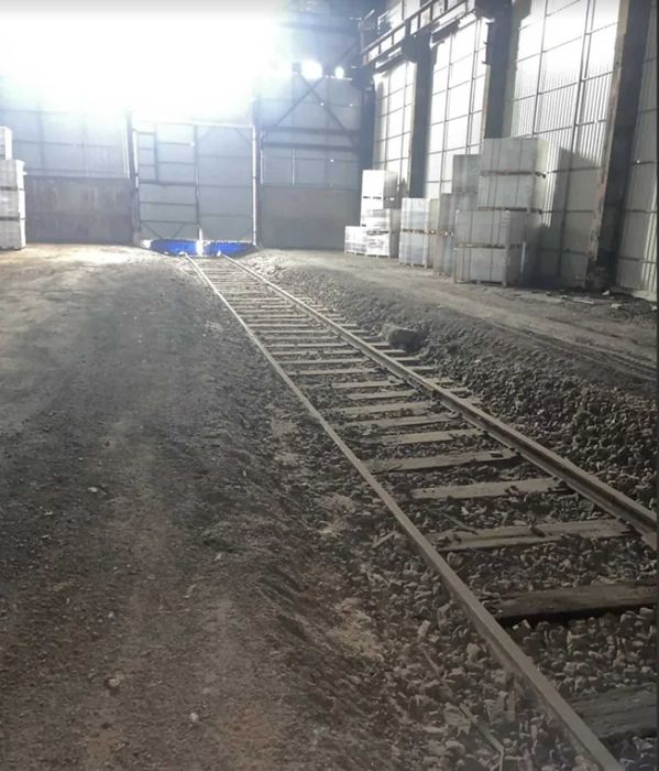 Здається комерційне виробниче приміщення загальною площею 2139 кв.м.