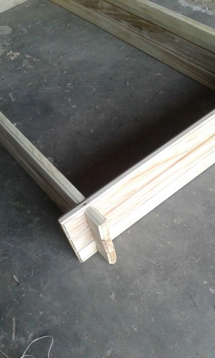 Надгробок (квітник) деревьяний 2100-1100-300висота 30 см мальований